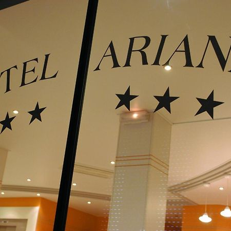 Hotel Ariane لورد المظهر الخارجي الصورة